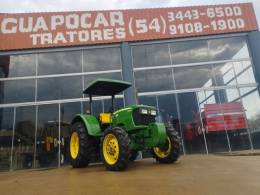 JOHN DEERE - TRATOR 5055 - 2014/2014 - Verde - R$ 125.000,00