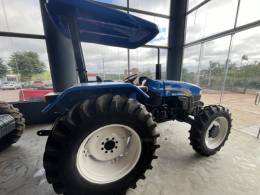 NEW HOLLAND - TRATOR - 2009/2009 - Azul - R$ 115.000,00