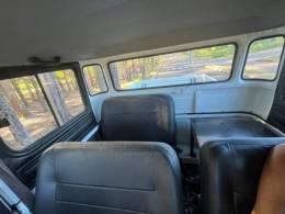 TOYOTA - BANDEIRANTE - 1995/1995 - Branca - R$ 140.000,00