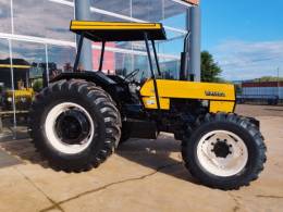 VALTRA - TRATOR 785 - 2009/2009 - Amarela - R$ 140.000,00