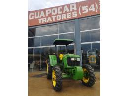 JOHN DEERE - TRATOR 5055 - 2014/2014 - Verde - R$ 125.000,00