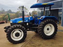 NEW HOLLAND - TRATOR 3840 - 2014/2014 - Azul - R$ 130.000,00