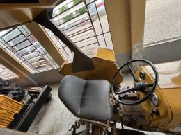 VALMET - TRATOR 65 - 1975/1975 - Amarela - R$ 46.000,00