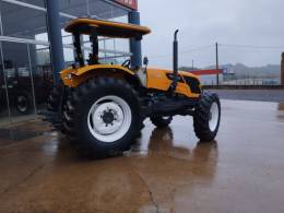 VALTRA - TRATOR A750 - 2016/2016 - Amarela - R$ 165.000,00