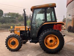 VALTRA - TRATOR 685 - 1998/1998 - Amarela - R$ 120.000,00