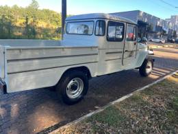 TOYOTA - BANDEIRANTE - 1995/1995 - Branca - R$ 140.000,00