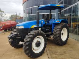 NEW HOLLAND - TRATOR 3840 - 2014/2014 - Azul - R$ 130.000,00