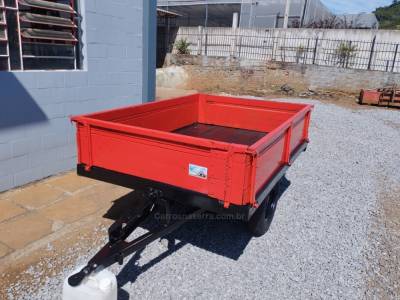 OUTRAS - CARRETA AGRÍCOLA - 1995/1995 - Laranja - R$ 4.300,00