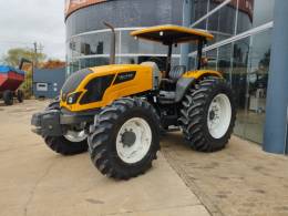 VALTRA - TRATOR A990 - 2023/2023 - Amarela - R$ 205.000,00