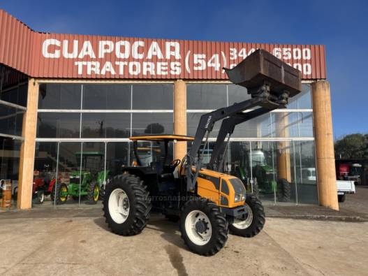 VALTRA - TRATOR A750 - 2012/2012 - Amarela - R$ 165.000,00